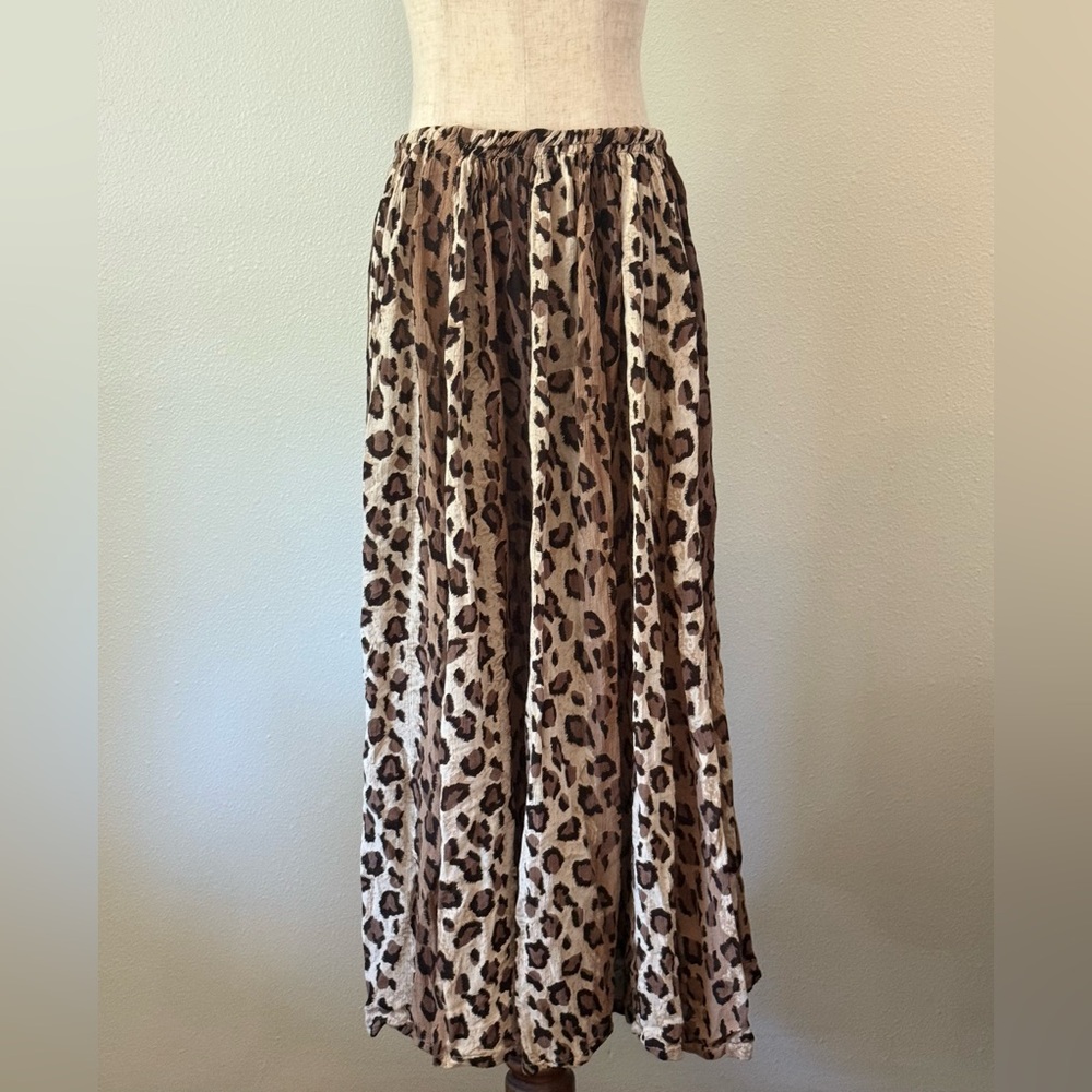 Linen leopard print skirt